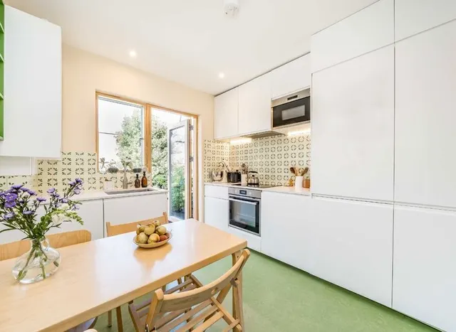 Lambton Road, Finsbury Park, N19, photo 3