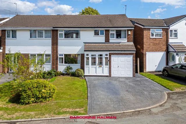 Ledge Ley, Cheadle, photo 1