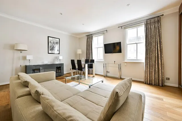 Pembroke Road, Kensington, W8, photo 2