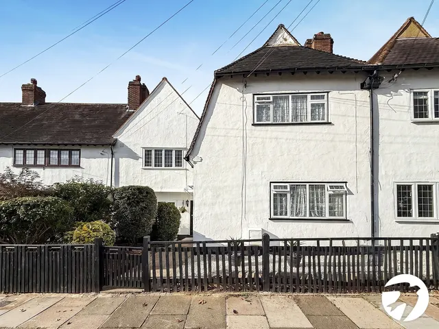 Lovelace Green, London, SE9, photo 1