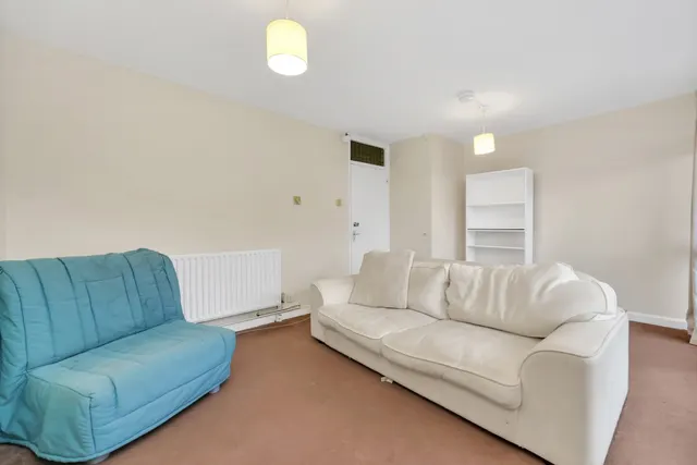 Hind Grove, London, E14, photo 3