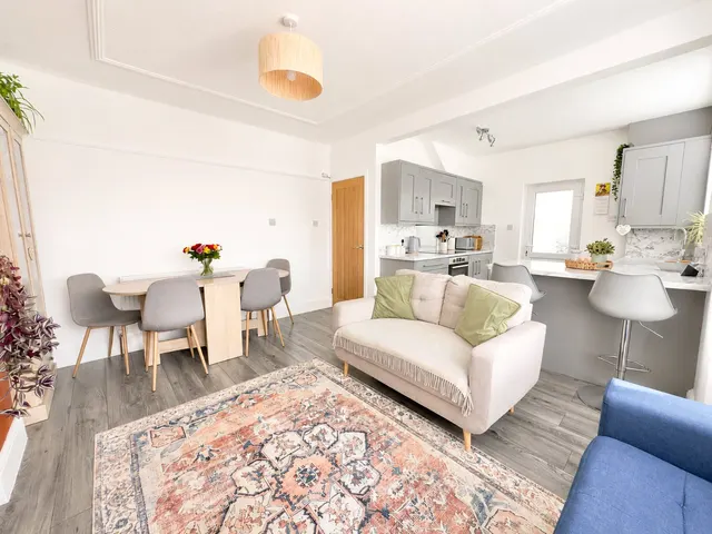 Leasowe Road, Moreton, CH46, photo 3