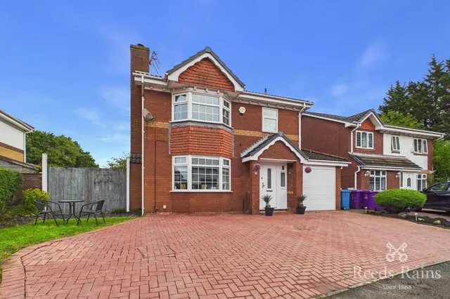Grove Park Avenue, West Derby, Merseyside, L12, photo 1