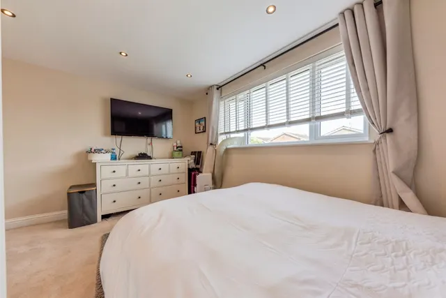 Adamstiles, Barrowby, NG32, photo 3
