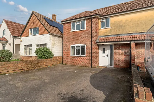 Langhorn Road, Swaythling, SO16, photo 1