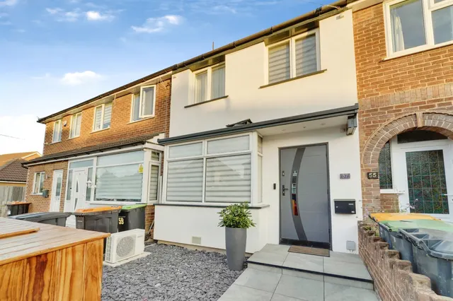 Acacia Road, Bedford, MK42, photo 1