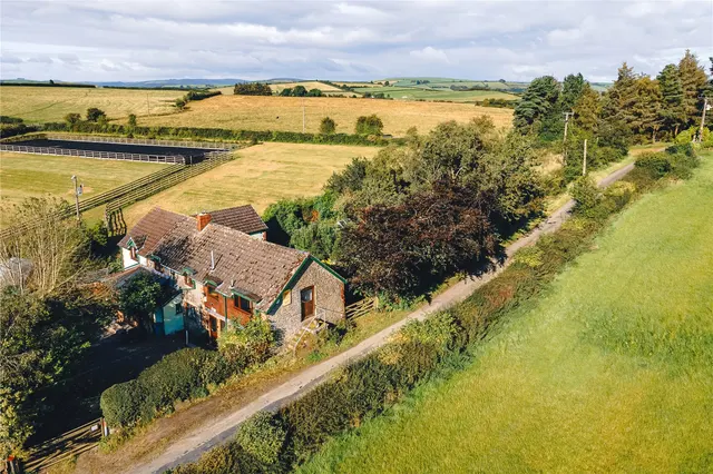 Black Hill, Clunton, photo 1
