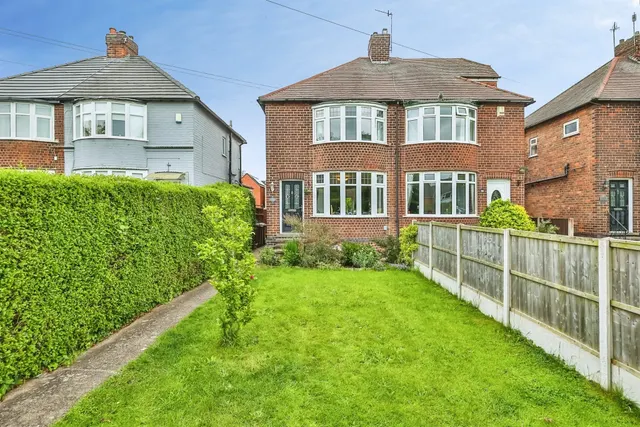 Ruddington Lane, Nottingham, photo 1