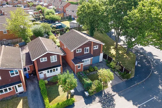 Inglewood Avenue, Mickleover, DE3, photo 1