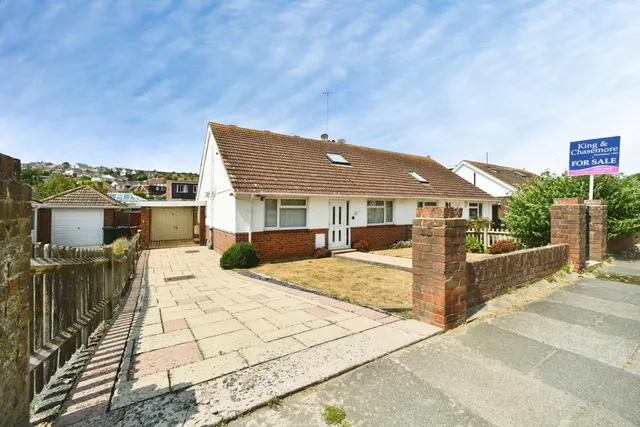 Saltdean Vale, Saltdean, BN2, photo 1