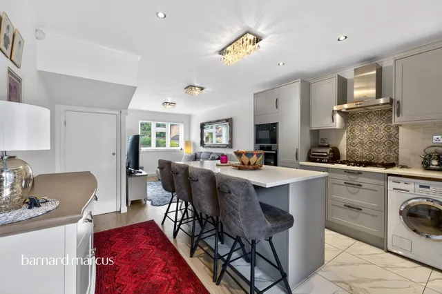 Morell Close, Barnet, EN5, photo 2