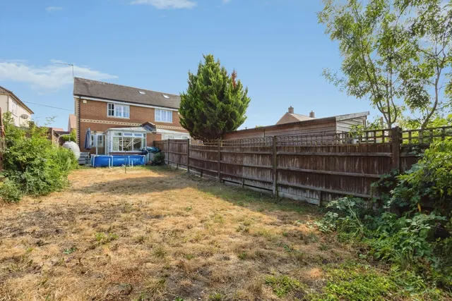 Grange Road, Farnham, GU10, photo 3