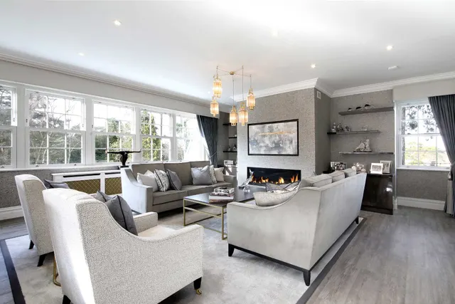 Photo 3 — Sunningdale, Berkshire, SL5 9RU