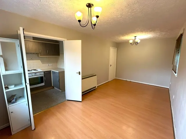 Warwick Road, Sutton Coldfield, B73, photo 3