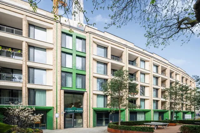 Cluny Mew, London, SW5, photo 1