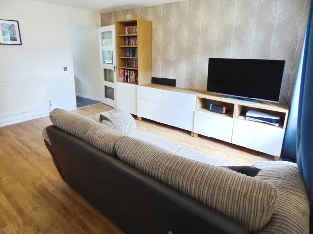 Ferndale, Hedge End, SO30, photo 3