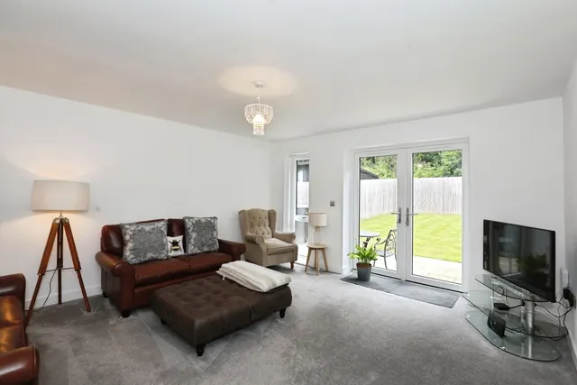 Photo 2 — Mara Drive, Oakmere, Northwich, Cheshire, CW8