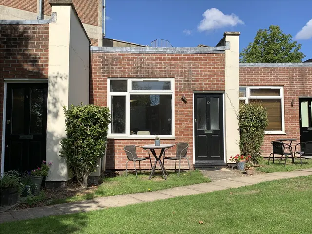 Leigham Court Road, London, SW16, photo 1