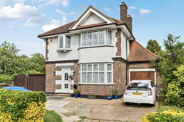 Woodyates Road, SE12, photo 1