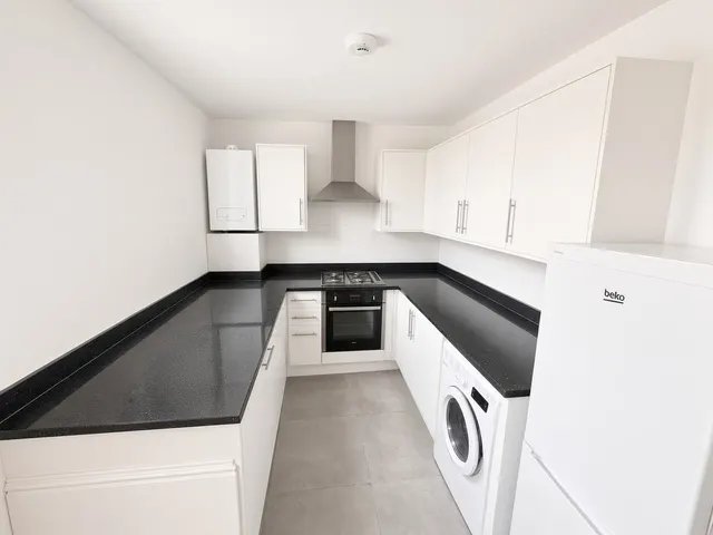 Sussex Way, Holloway, N7, photo 3