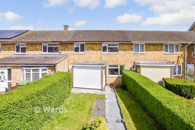 Bell Road, Maidstone, ME15, photo 1