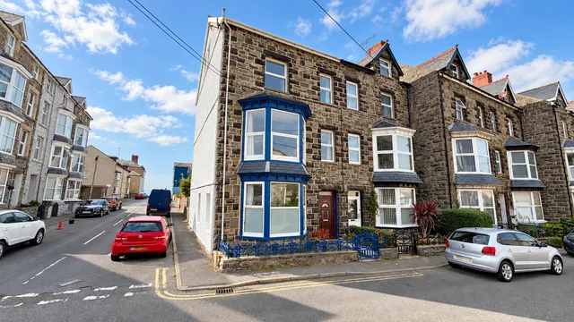Marine Road, Barmouth, LL42, photo 1