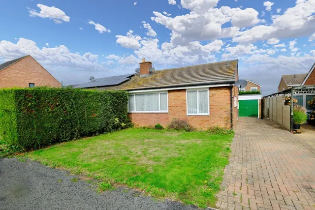 Glebe Road, Sawtry, PE28, photo 1