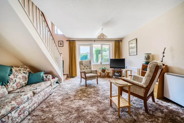 Photo 2 — Greenclose Court, Colyton, EX24 6RG
