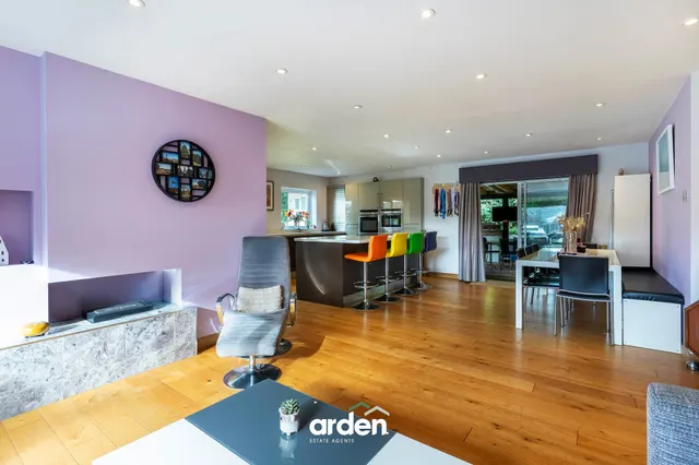 St. Catherines Close, Blackwell, B60, photo 2
