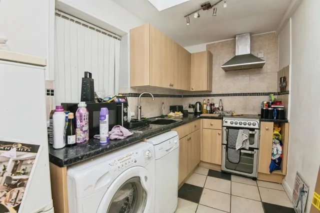 Hampden Place, Exeter, EX2, photo 3