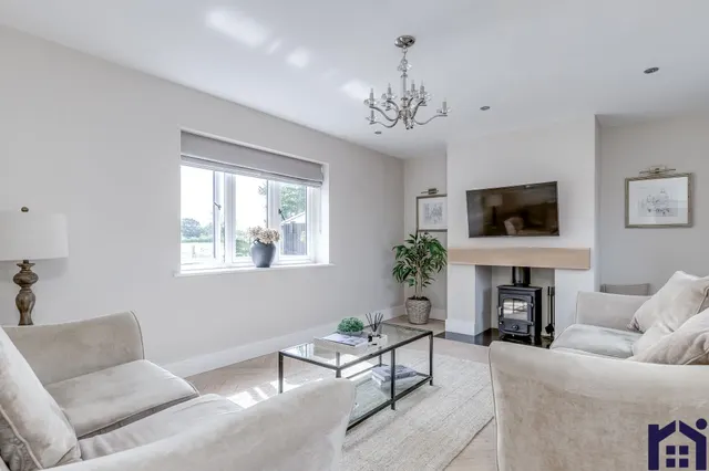 Photo 3 — Greystone Cottage, Lydiate Lane, Eccleston, Chorley, PR7 6LX