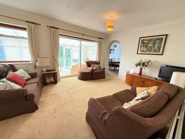 Laurel Drive, High Wycombe, HP11, photo 3