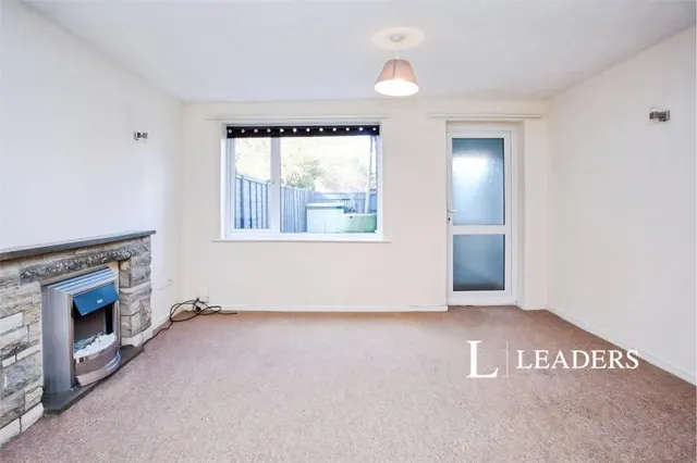 Harewood Close, Eastleigh, SO50, photo 3