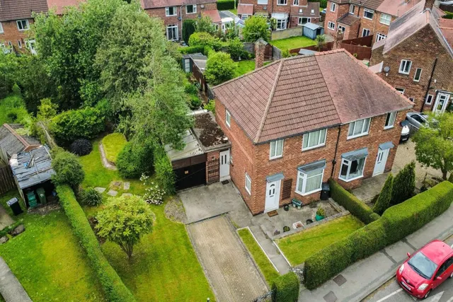 Woodlea Avenue, York, photo 1