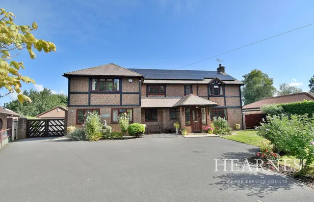 Marlswood, BH21, photo 1