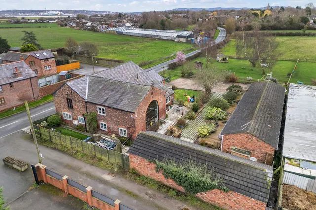 The Barn Ramsbrook Lane, Hale Village, Liverpool, Liverpool, L24 5RP, photo 1