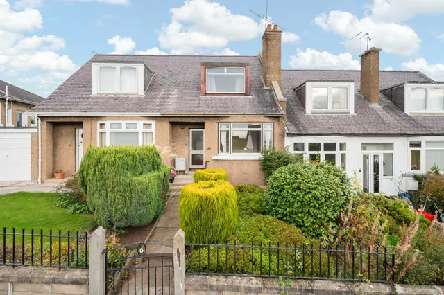 Ulster Terrace, Willowbrae, EH8, photo 1