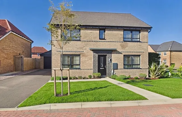Wand Avenue, Bourne, PE10, photo 1