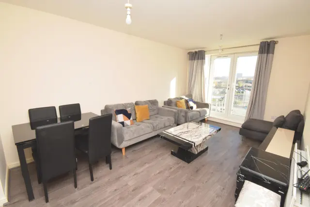 Parkhouse Court, Hatfield, AL10, photo 3