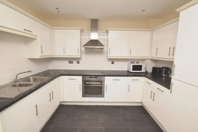 Parkhouse Court, Hatfield, AL10, photo 2