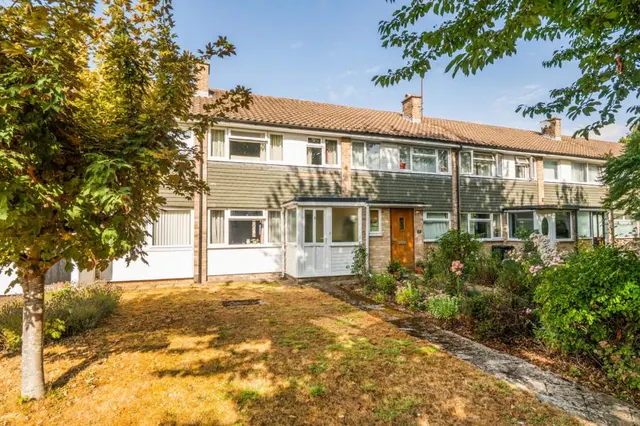 Jessops Close, Headington, OX3, photo 1