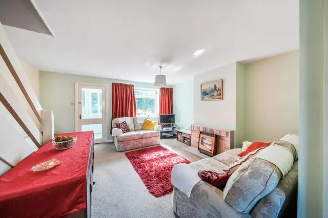 Jessops Close, Headington, OX3, photo 2