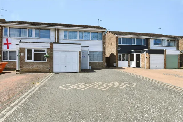 Adelaide Drive, Colchester, Essex, CO2, photo 1
