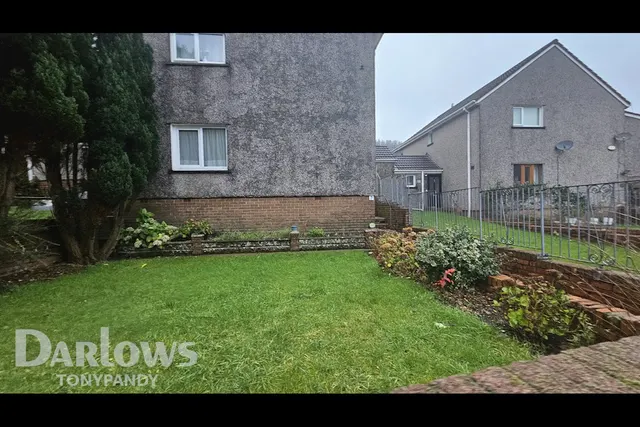 Wilson Place, Maerdy, CF43, photo 2