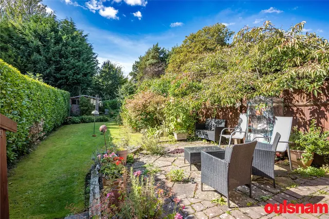Photo 2 — Stourbridge Road, Bromsgrove, Worcestershire, B61 0AE