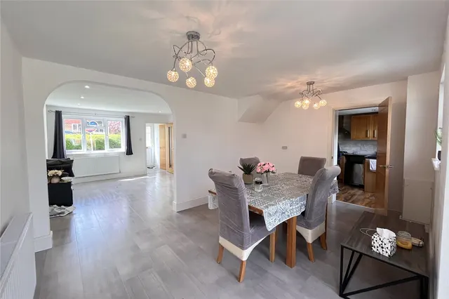 Galloway Close, Fleet, GU51, photo 3