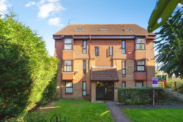 Coopers Close, London, E1, photo 1