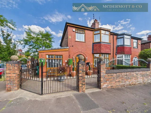 Ingham Street, Clayton Bridge, M40, photo 1