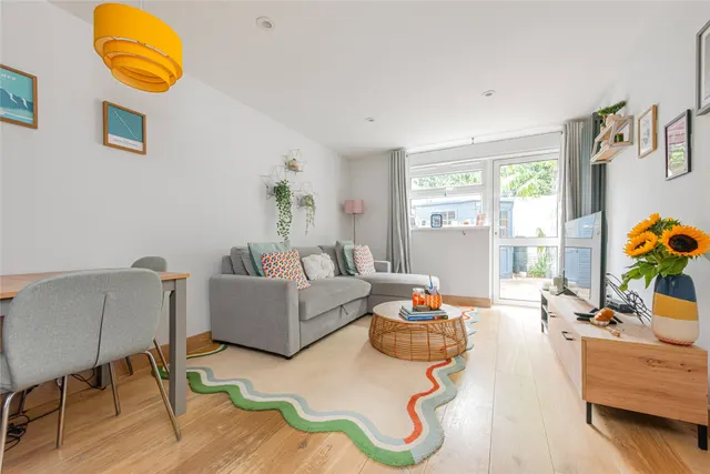 Hungerford Road, Camden, photo 2