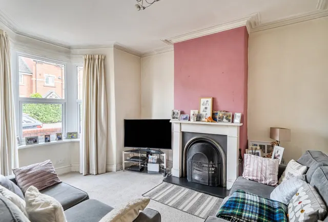Photo 2 — Hanham Road, Bristol, BS15 8NP